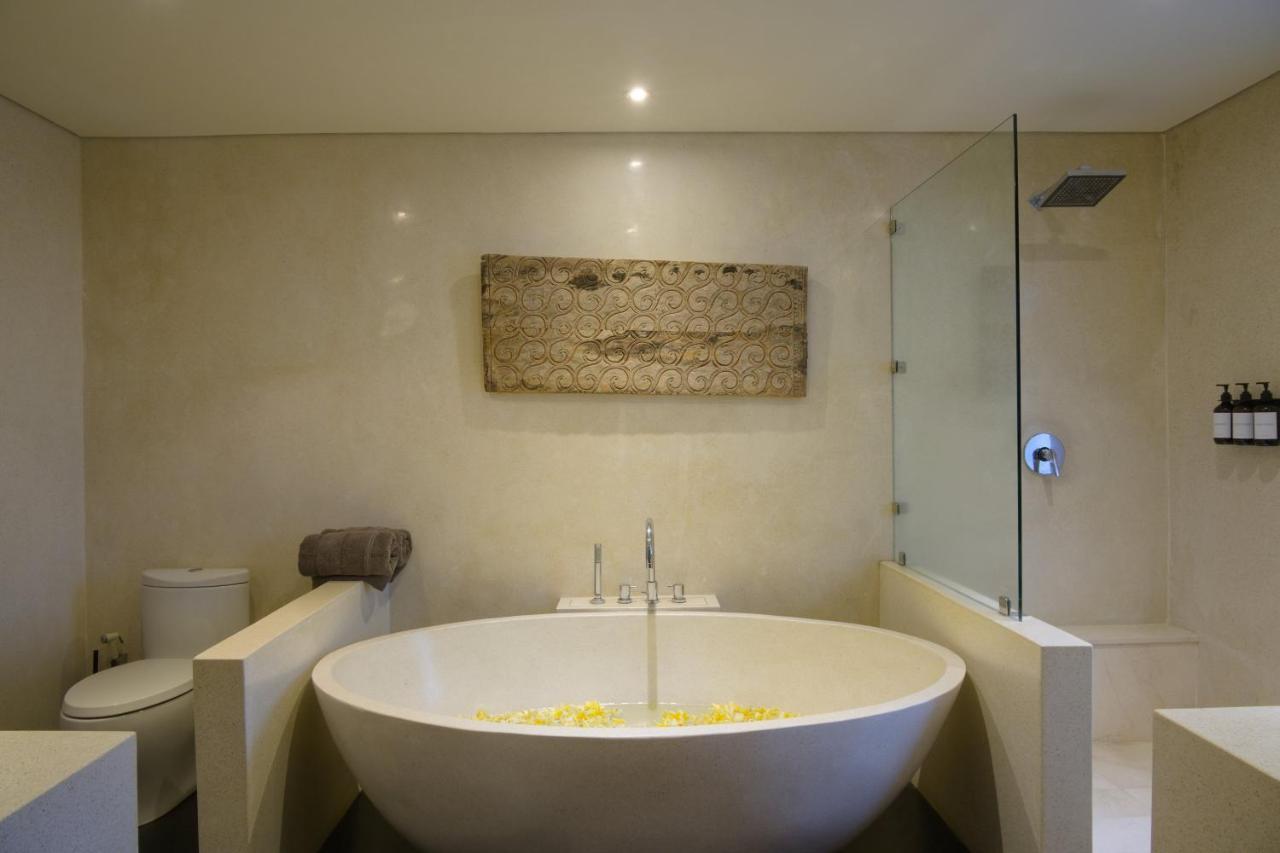 Amanputri Villa Seminyak  Bagian luar foto