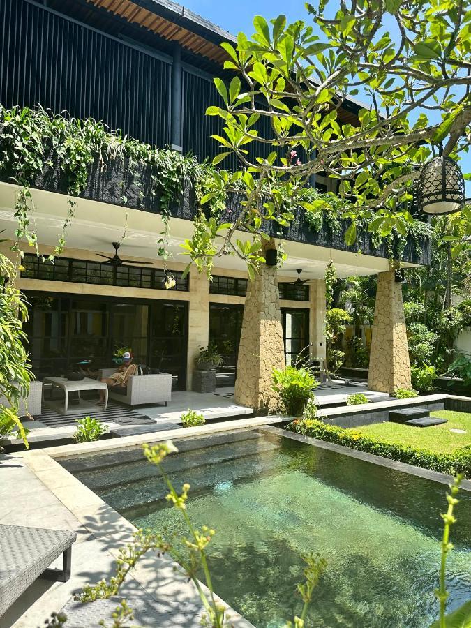 Amanputri Villa Seminyak  Bagian luar foto